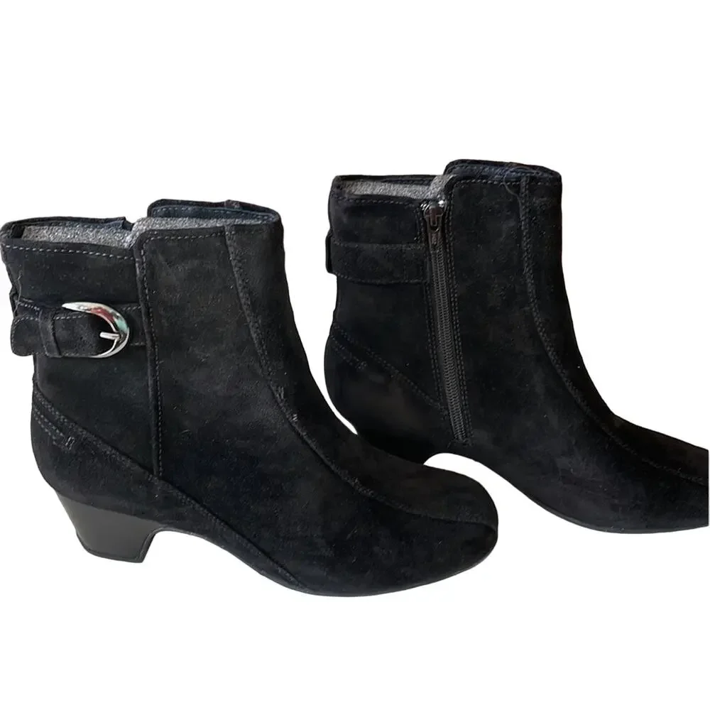 Clarks Artisan collection Womens Dara II wide boots‎ Size 8XW